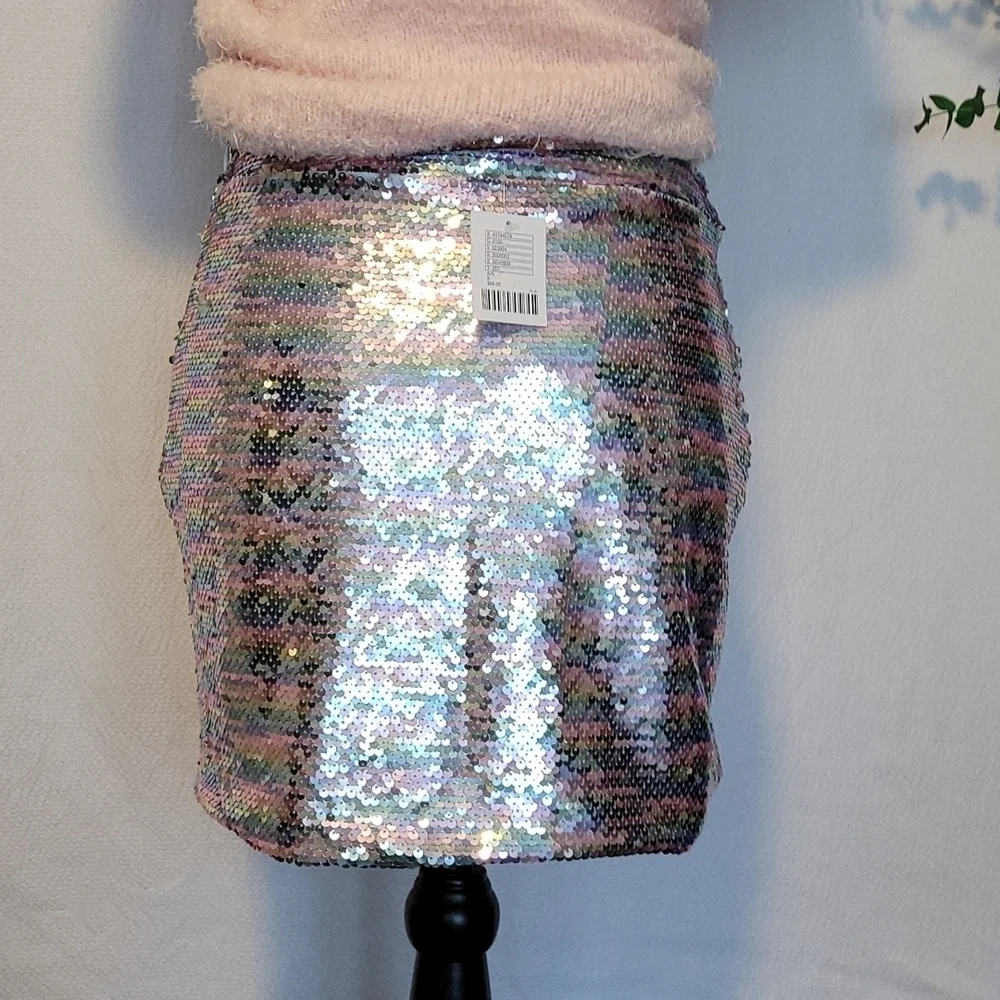 Urban Outfitters rainbow sequint Mini skirt. - Picture 7 of 10
